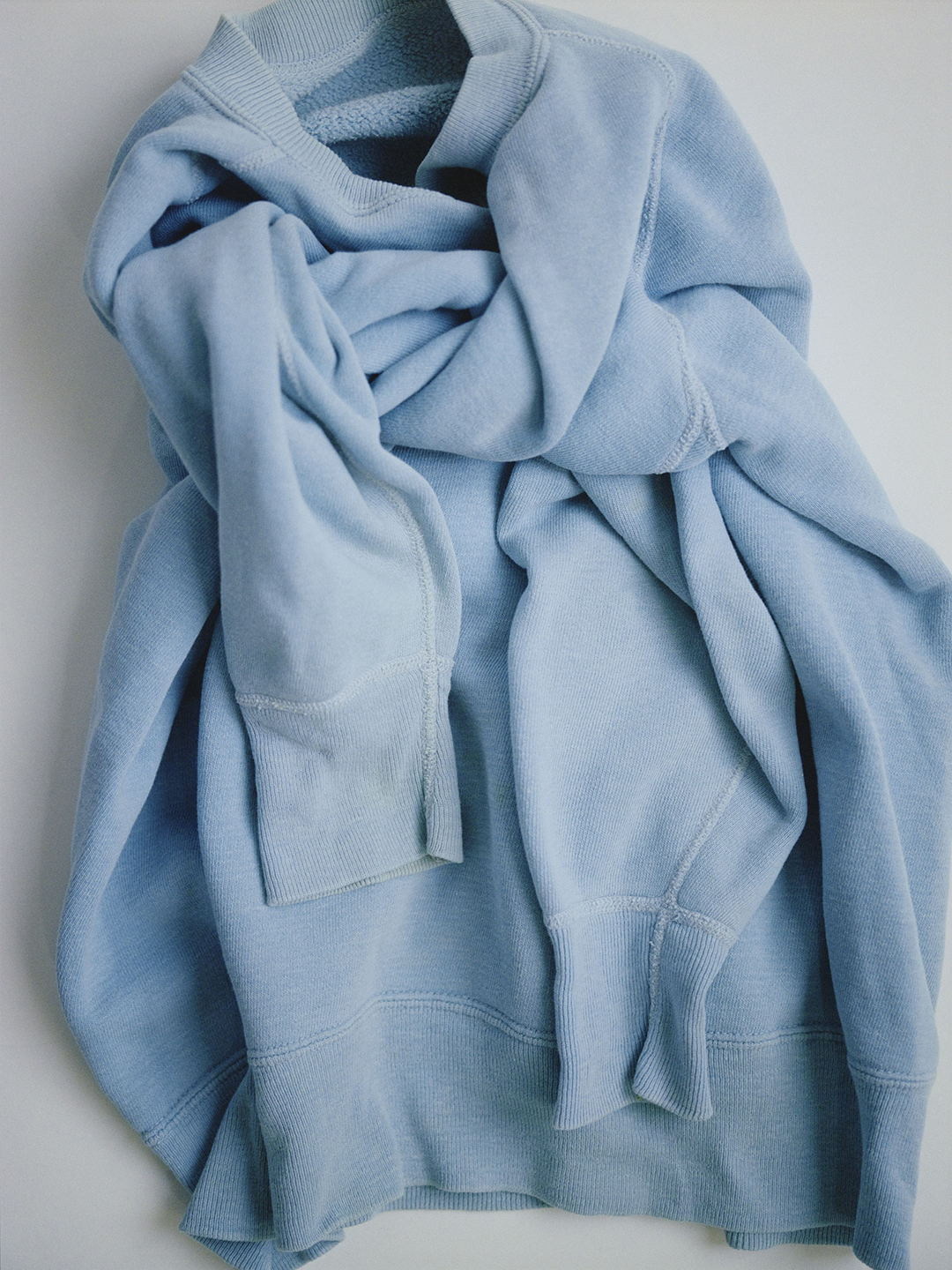 Aude Le Barbey Photographer for Holiday Interiors & Gardens No.oo2