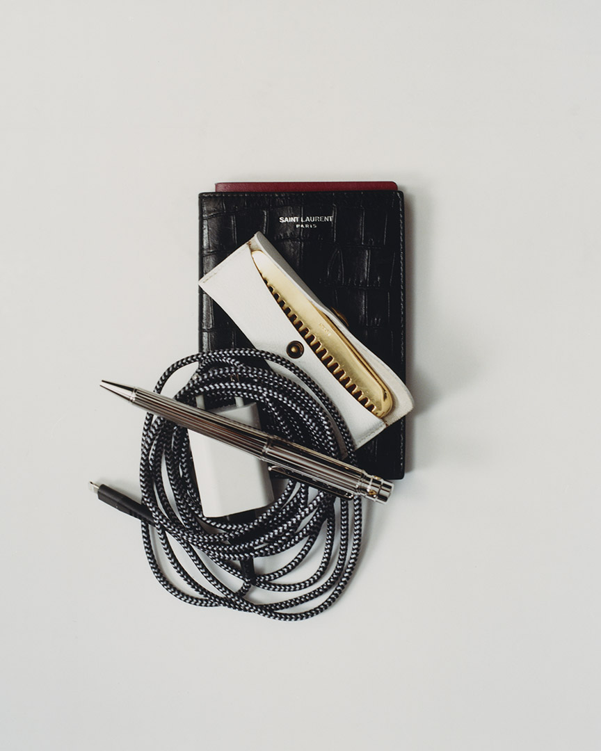 Giulia Querenghi Stylist for The Manual Review