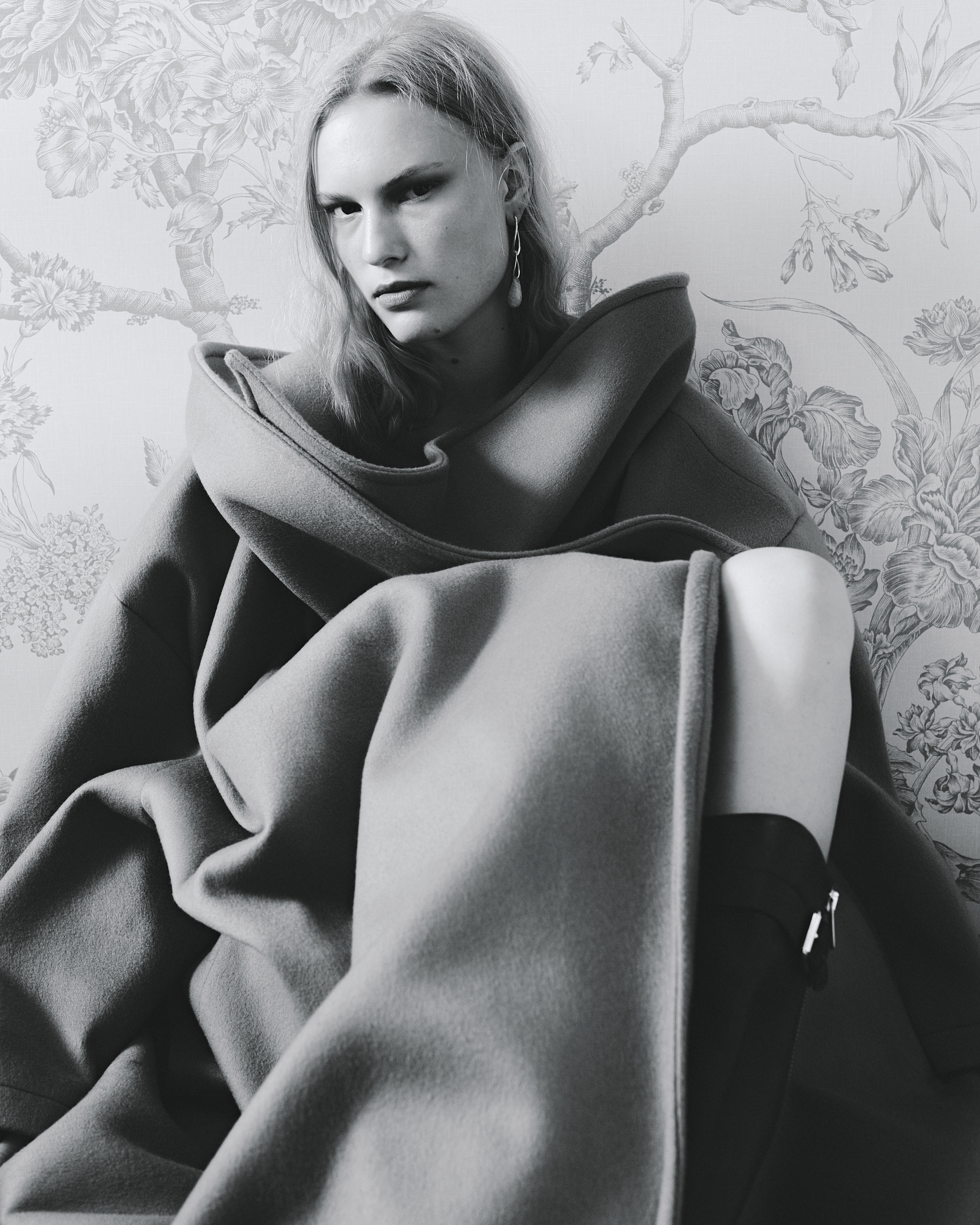 Giulia Querenghi Stylist for Twin Magazine